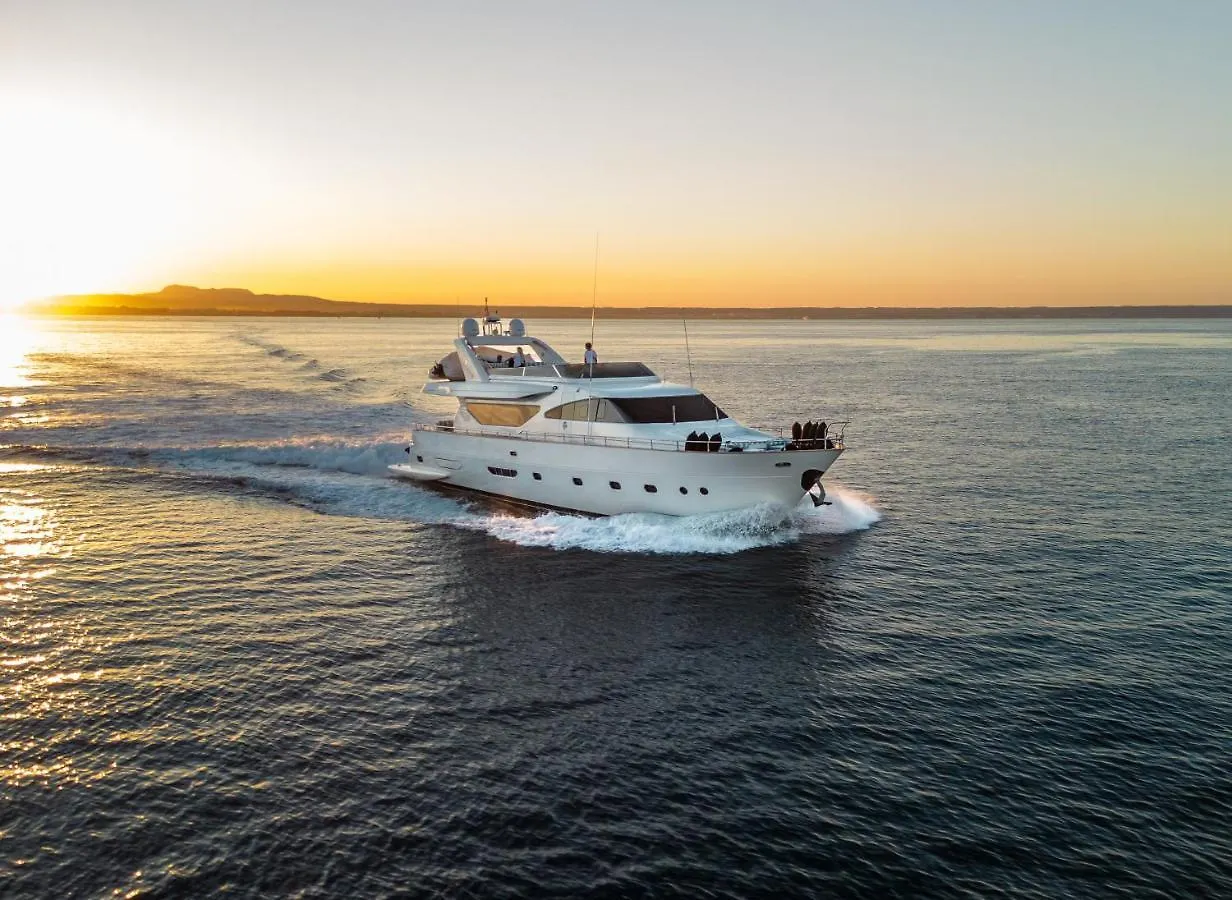 Hotel Essoess Boat - Five Star - Exclusive Use Palma de Mallorca